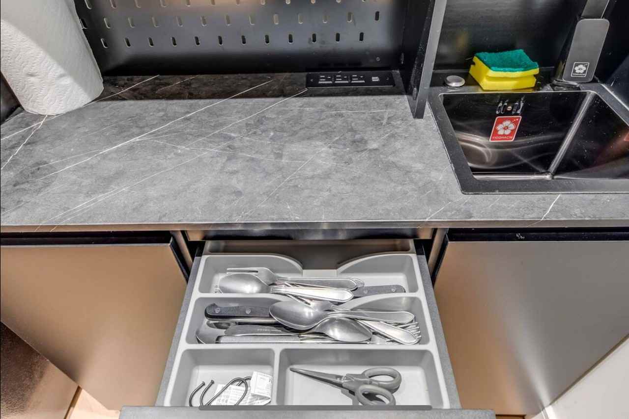 65 Claremont St #1326016P - Photo 7 of 11