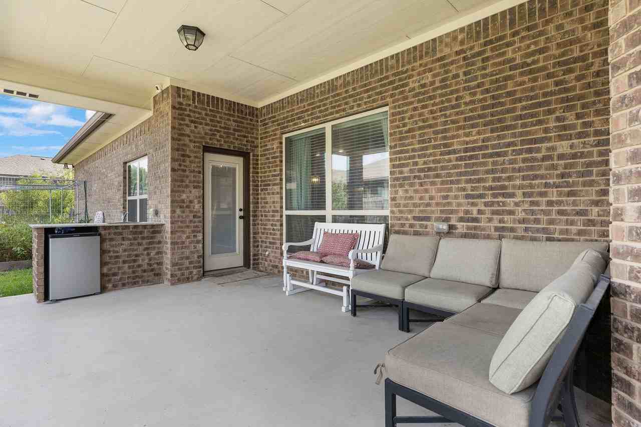 2026 Henrietta Ave #1324871P - Photo 7 of 35