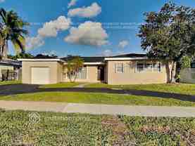 19441 Ne 19th Ct - Photo 1 of 1