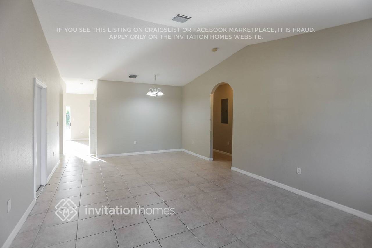 28550 Southwest 131st Court - Photo 5 of 16