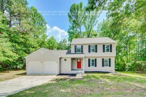 featured image of 2 Acorn Ct