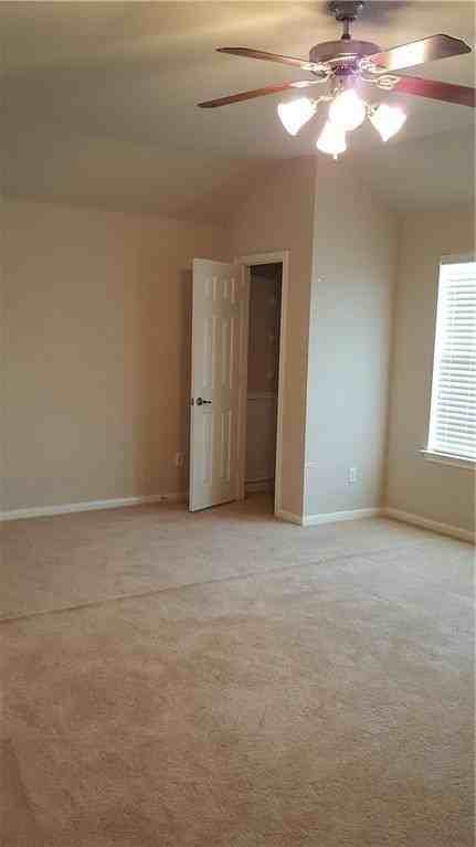 19633 Cheyenne Valley Dr - Photo 7 of 10