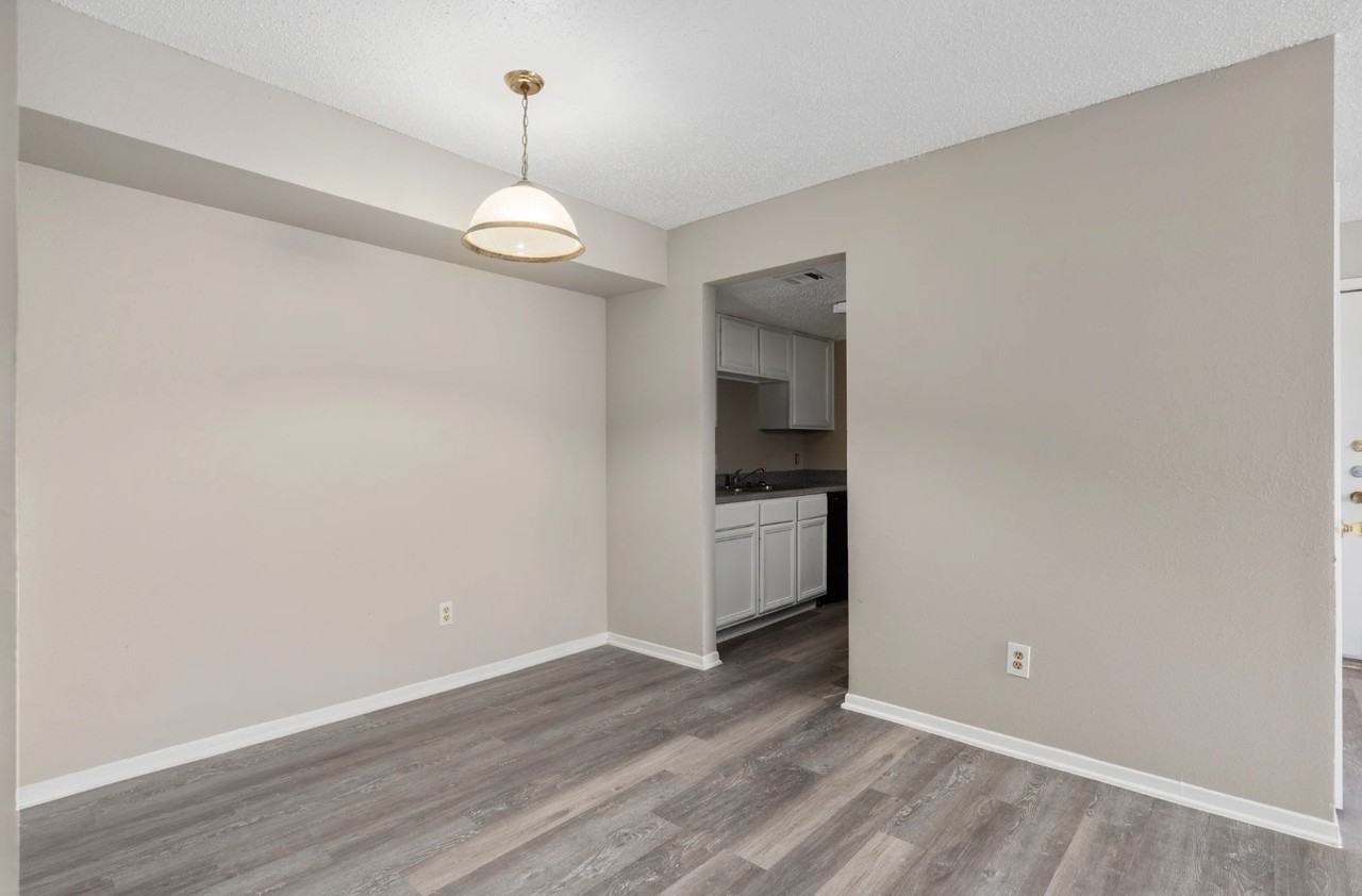 Avery Trace - Photo 3 of 23