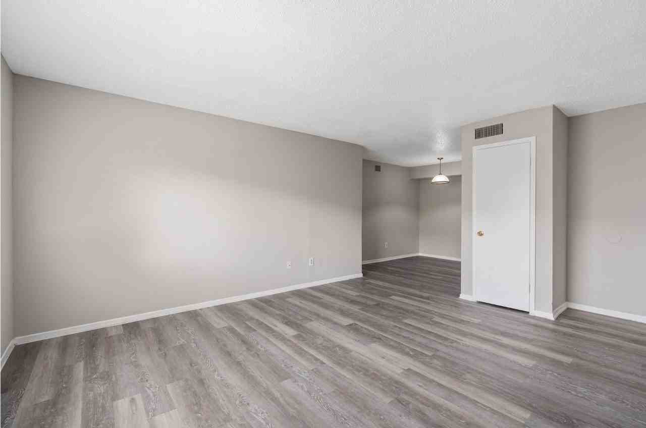 Avery Trace - Photo 7 of 23