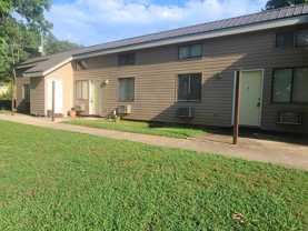 3700 Squaw Valley Dr Sw #A - Photo 1 of 1