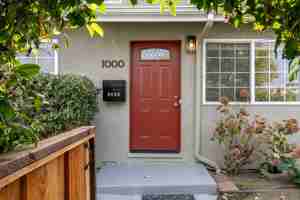 featured image of 1000 Tilton Avenue