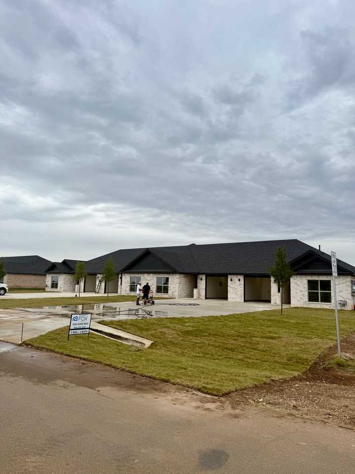 19101 Mid Country Blvd #B