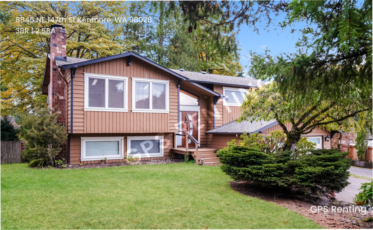 8845 Ne 147th St - Photo 2 of 19