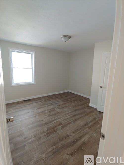 4 Cutler St #1 - Photo 5 of 12