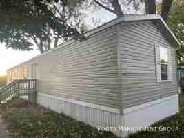 featured image of 13 York Mobile Plz #13