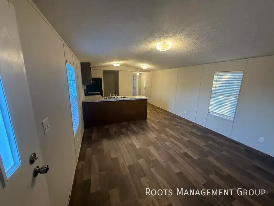 55 Third Circle Dr #55 - Photo 3 of 17