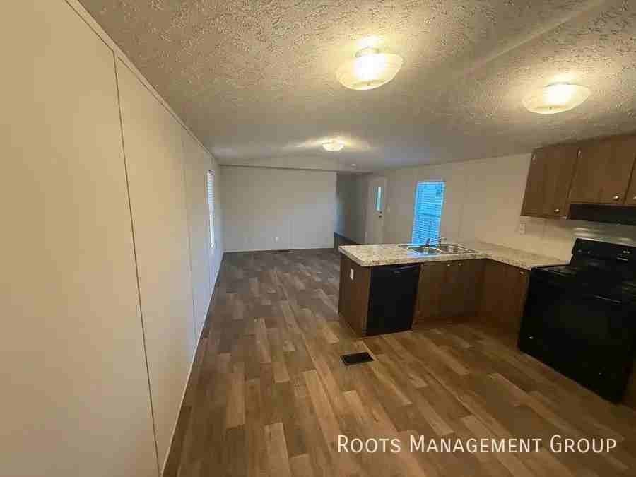 55 Third Circle Dr #55 - Photo 6 of 17