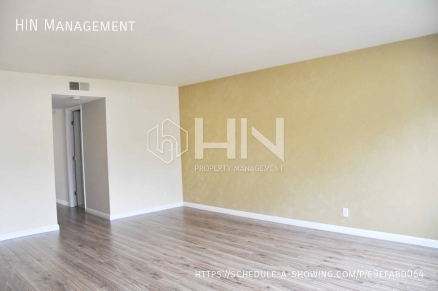 2198 Goldcrest Circle - Photo 5 of 30