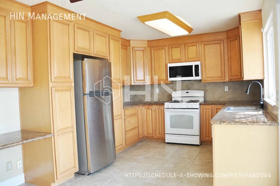 2198 Goldcrest Circle - Photo 7 of 30