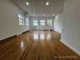 featured image of 113 N Lancey St #2