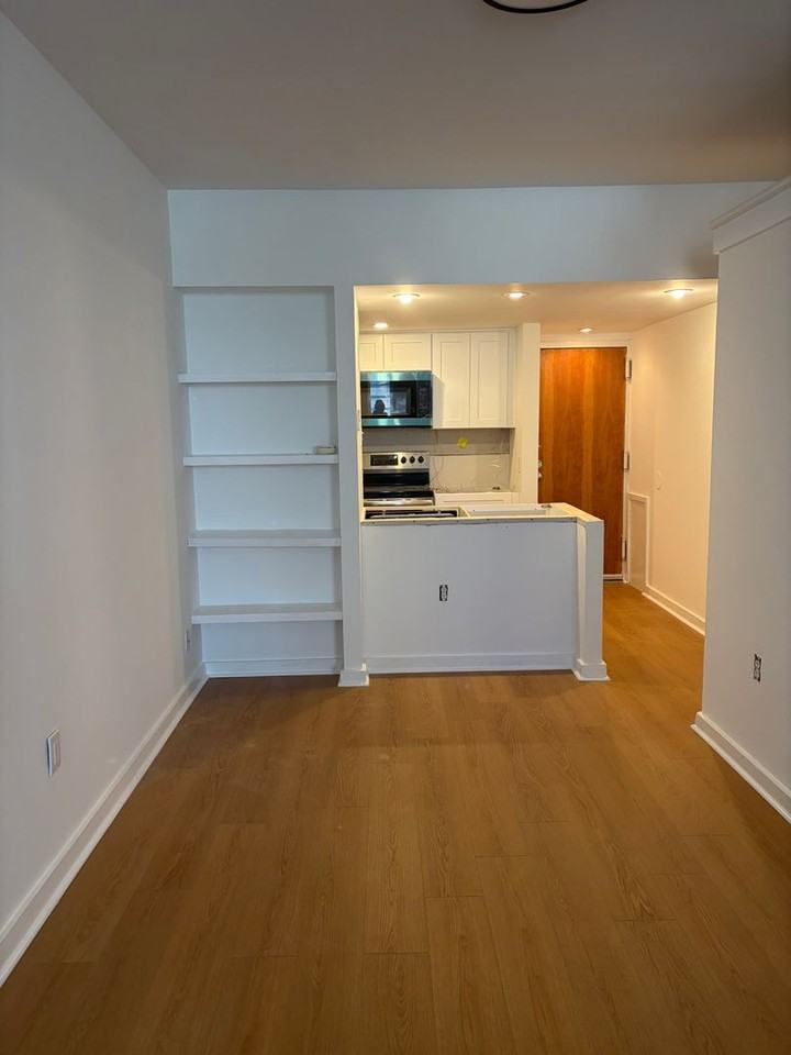 24 S Bank St #202 - Photo 5 of 16