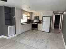 718 Manor St #1 - Photo 1 of 1