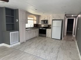 718 Manor St #1 - Photo 1 of 1