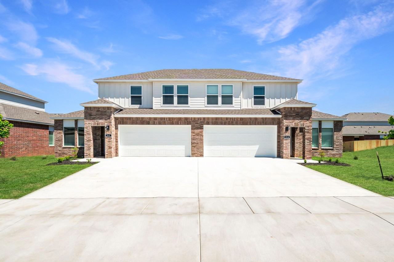 Flyway Meadows - Photo 2 of 16