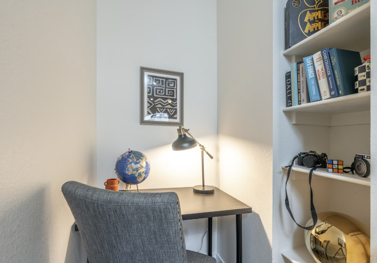 The Edge at Mt. Shadows - Photo 4 of 50