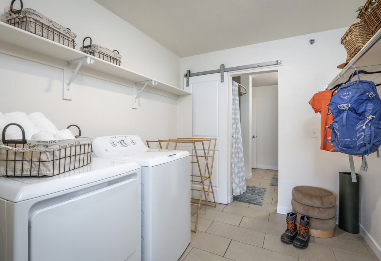 The Edge at Mt. Shadows - Photo 5 of 50