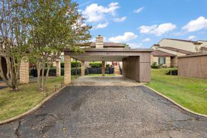 featured image of 27 Park Crest Pl