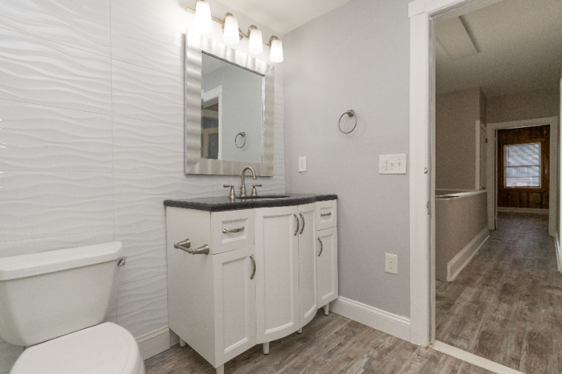 303 Saint John St #303 - Photo 4 of 25