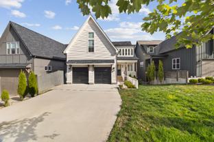 550A Whispering Hills Dr - Photo 1 of 1