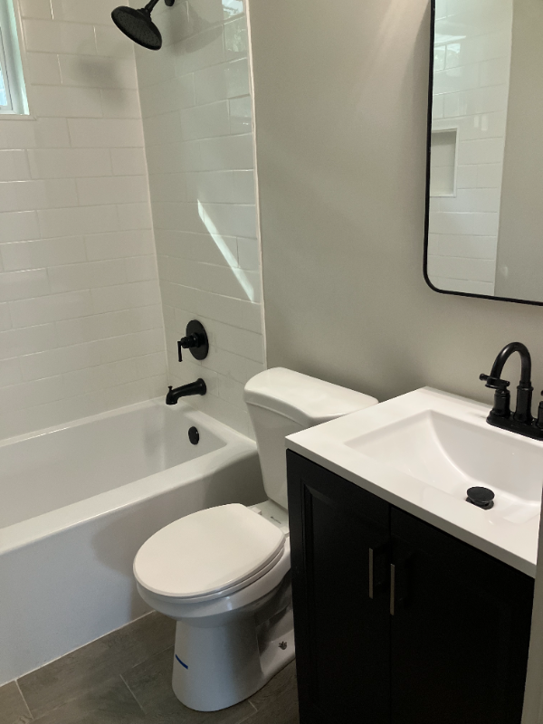 2512 Violet Ave - Photo 2 of 3