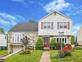 9813 Ferndale St - Photo 1 of 1