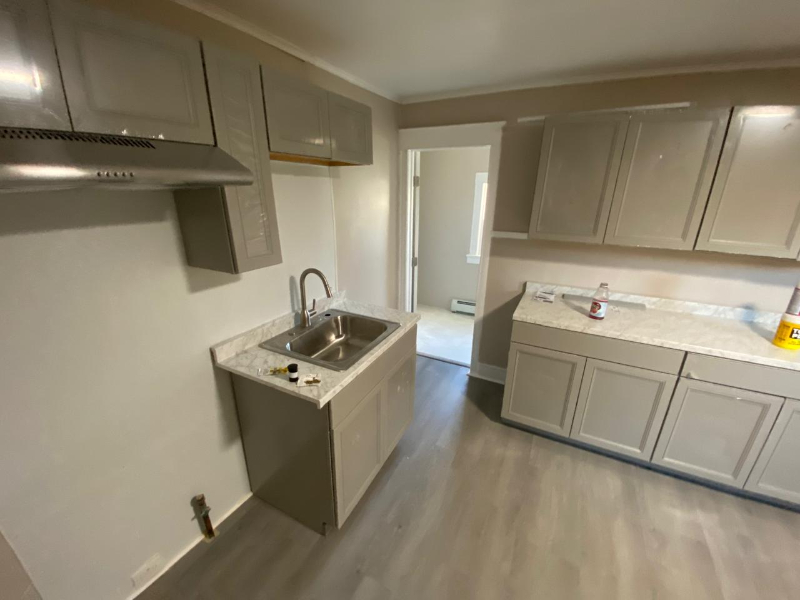 29 Tracy Street - Photo 7 of 10