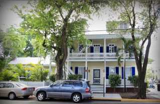 400 Simonton St #3 - Photo 1 of 1