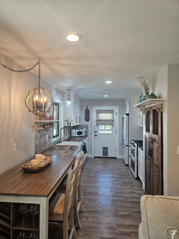 24375 Leadstone Dr - Photo 2 of 14