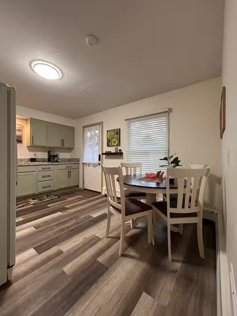 206 Caroline Ave #206 - Photo 3 of 12