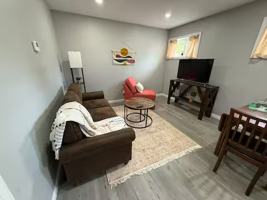 featured image of 438 N Park Ave #11