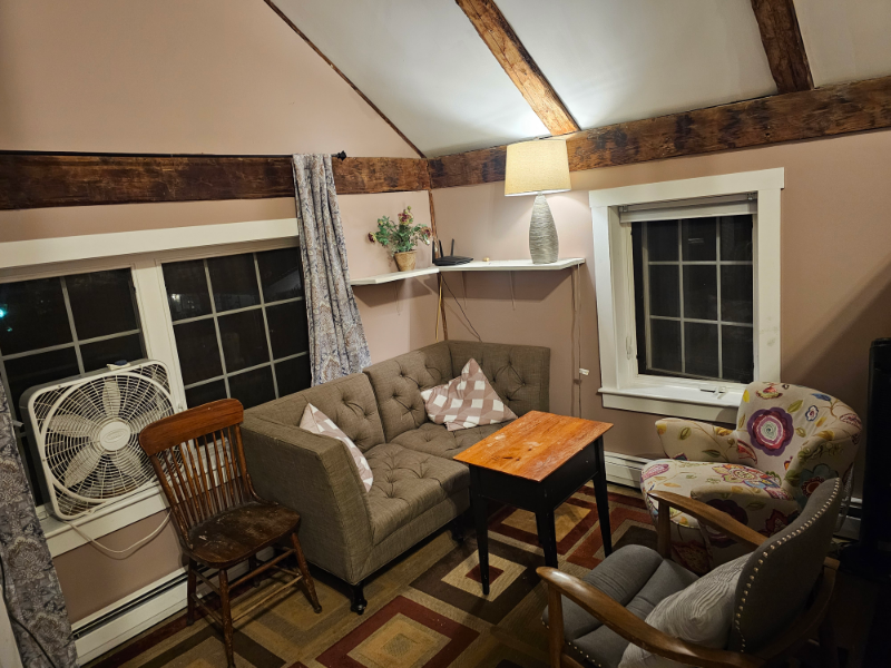 12 Free St - Photo 2 of 10