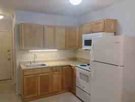 featured image of 720 W Market St #2