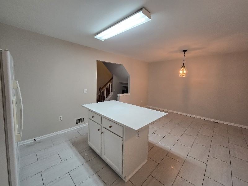 16 Windbluff Court - Photo 6 of 22