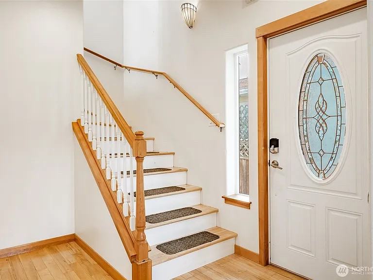 4824 Willow Drive - Photo 3 of 20