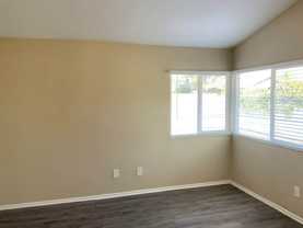 903 N Forest Ave - Photo 1 of 1