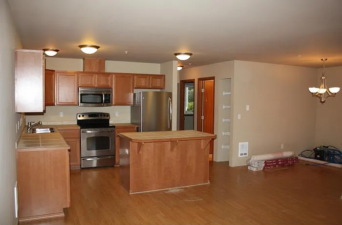 1011 109th Street Ct E #77 - Photo 3 of 9
