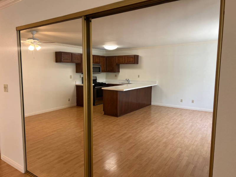 625 E Cypress Ave #C - Photo 3 of 5