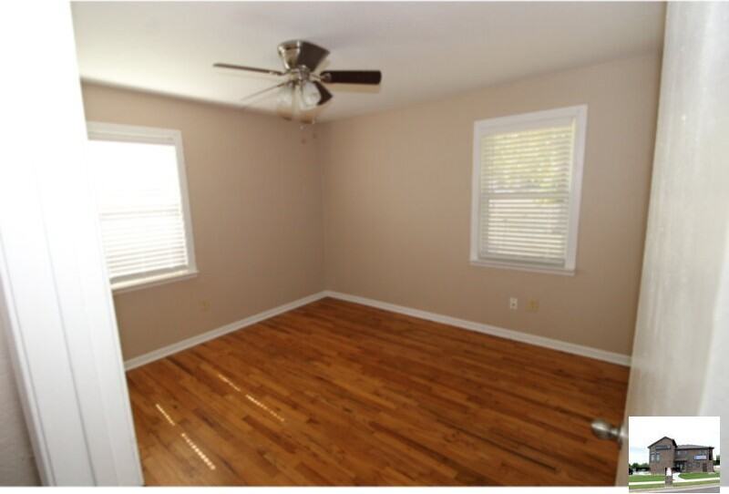 802 South 15th Street - Photo 6 of 10