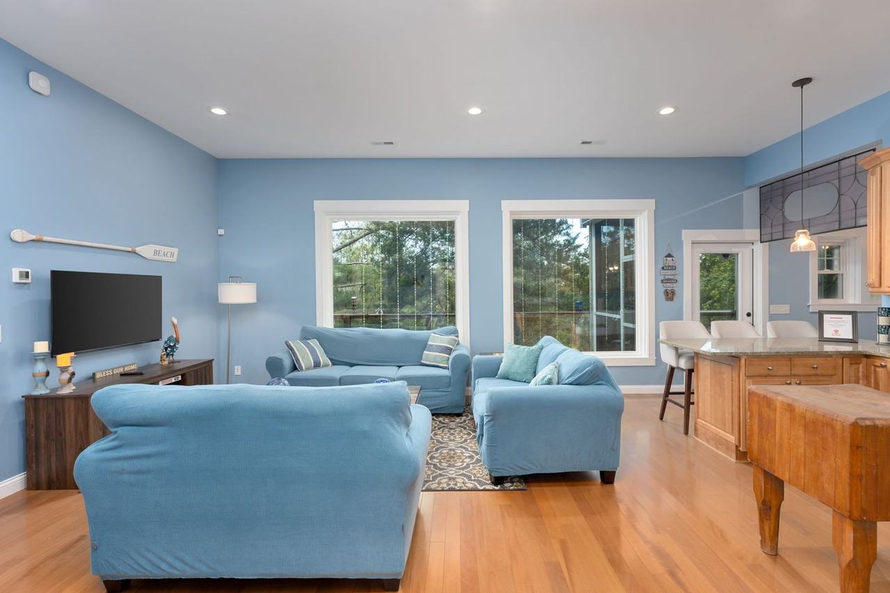 211 Lewis Dr #NA - Photo 2 of 31
