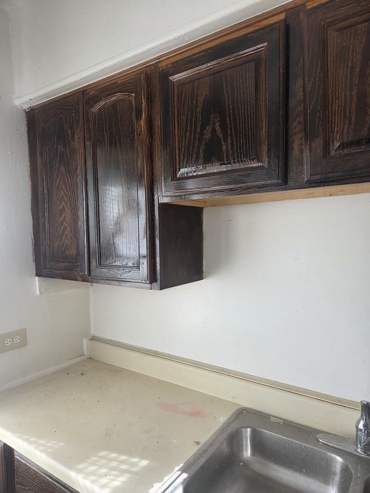 508 E 126th St #1 - Photo 4 of 8