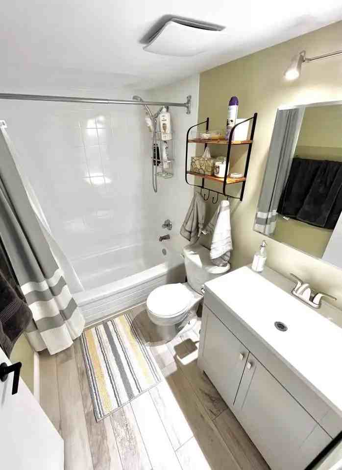 4205 Shipp Drive - Photo 4 of 11