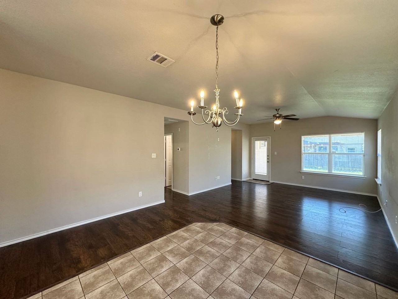 5011 Allegany Dr - Photo 4 of 26