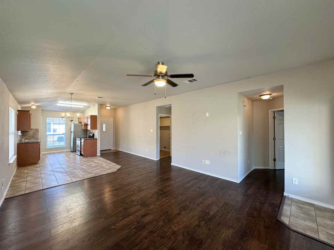 5011 Allegany Dr - Photo 5 of 26