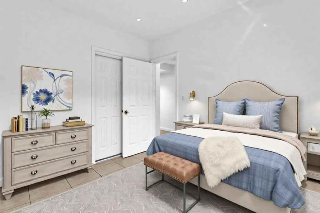 724 Northwest 14th Terrace #1 - Photo 2 of 6