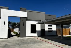 featured image of 420 Acacia Avenue #1